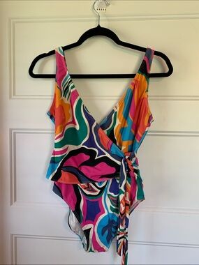 GAP Multicolor Wrap-Style One-Piece Bodysuit size -M